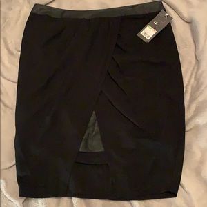 Missimo Asymmetrical skirt with leather details